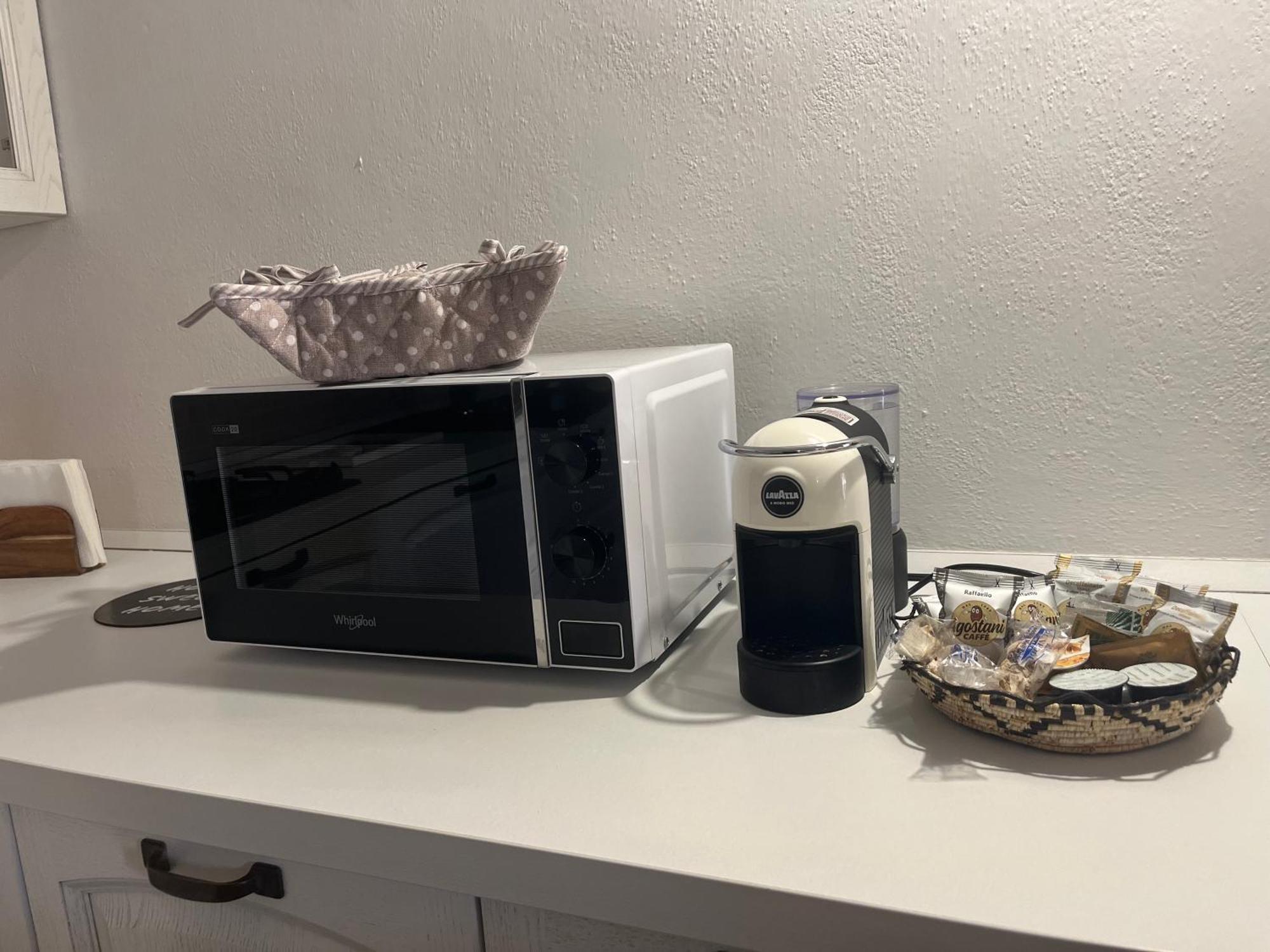 L'Essenziale Apartment Porto Torres Luaran gambar